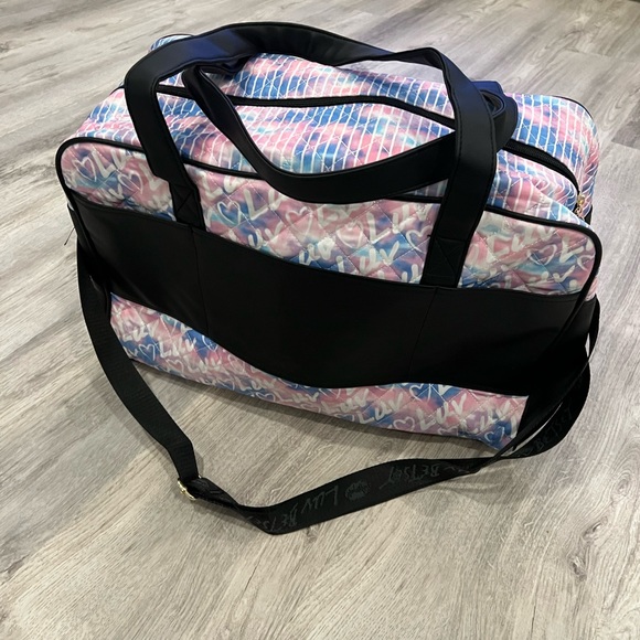 Betsey Johnson Weekender bag. Brand new with tags! - Picture 5 of 17